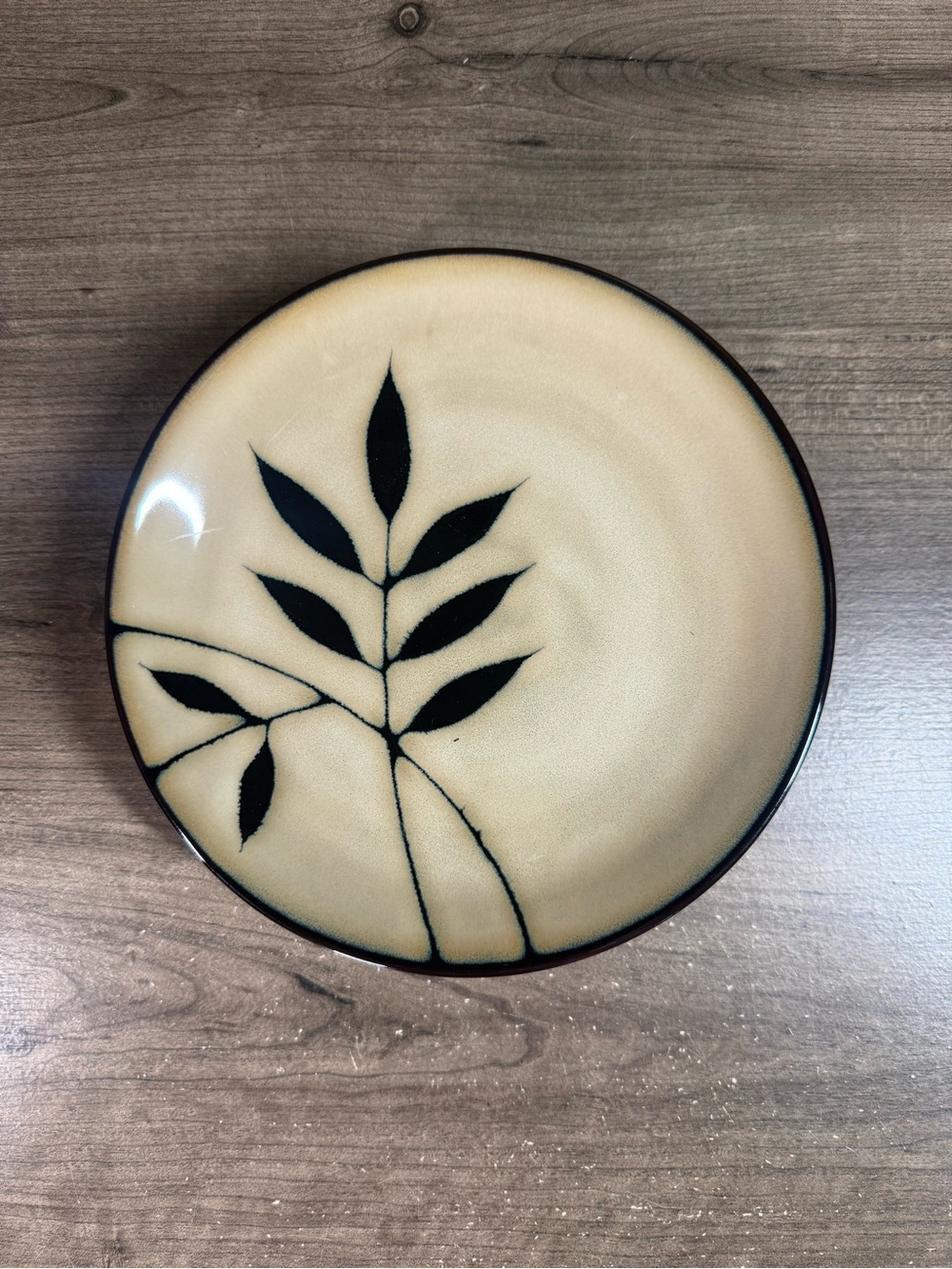 Gibson Elite Midnight Palm Leaves Plates 8.25” Salad Bread Brown Cream Set of 4